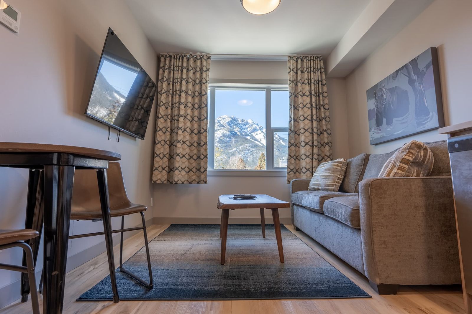 One Bedroom Apartment Basecamp Suites Banff